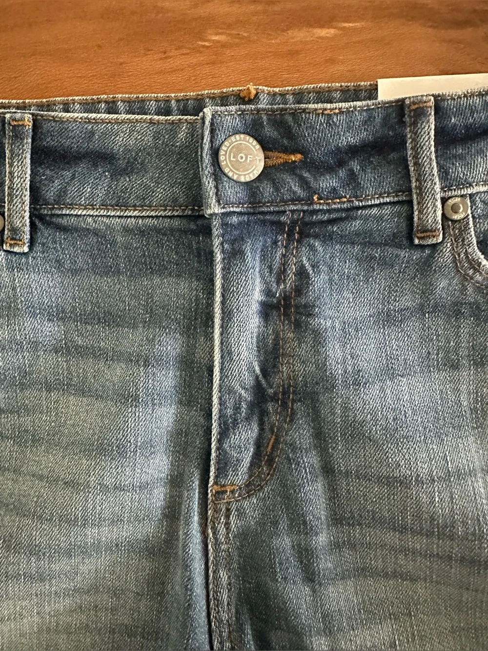 NWT LOFT The Curvy High Waist Cut Off Denim Shorts|Size 27|4P